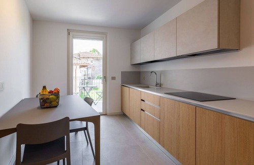 Cividale del Friuli Apartamento | Acogedor apartamento para 6 personas con WIFI, A/C, TV, balcón, mascotas permitida y aparcamiento