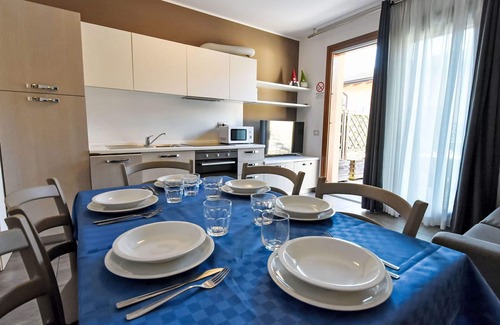 Monasterolo del Castello Apartamento | Hermoso apartamento para 6 personas con piscina, WIFI, A/C, TV, terraza y aparcamiento
