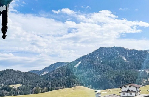 Steinberg am Rofan Apartamento | Bonito apartamento para 10 personas con WIFI, patio, mascotas permitida y aparcamiento