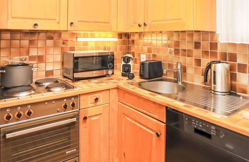 Noveli Apartamento | Precioso apartamento para 6 personas con WIFI, TV, balcón, mascotas permitida y aparcamiento