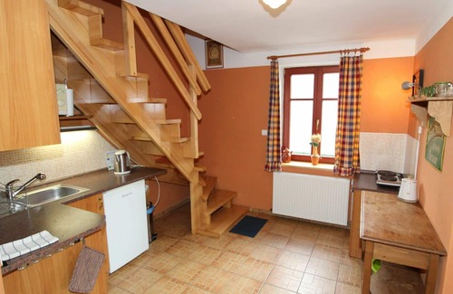 Mala Skala Villa | Bonito apartamento en villa para 6 personas con WIFI, TV, patio y aparcamiento