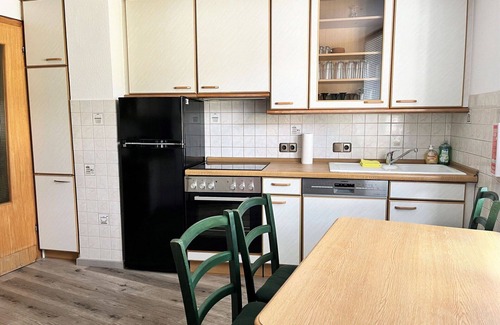 Quiddelbach Apartamento | Precioso apartamento para 10 personas con A/C, WIFI, TV, patio y aparcamiento