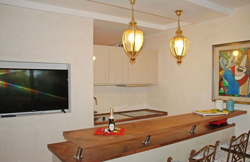 Bigogno Apartamento | Acogedor apartamento para 3 personas con A/C, WIFI, piscina, TV, balcón y aparcamiento