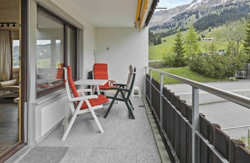 Parpan Apartamento | Hermoso apartamento para 4 personas con WIFI, TV, balcón, mascotas permitida y aparcamiento