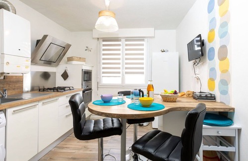 La Madeleine-Bellevue Apartamento | Precioso apartamento para 4 personas con WIFI, TV, balcón, mascotas permitida y aparcamiento