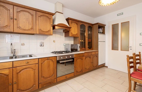Ovaro Apartamento | Hermoso apartamento para 4 personas con WIFI, TV, balcón y aparcamiento