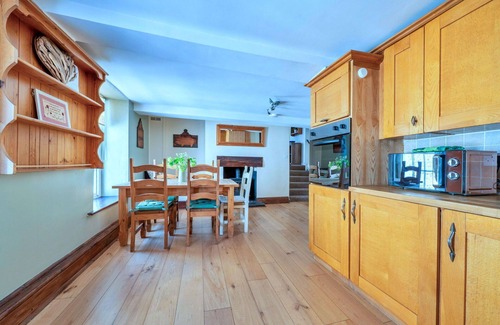 Brecon Apartamento | Acogedor apartamento para 4 personas con WIFI, terraza, mascotas permitida y aparcamiento