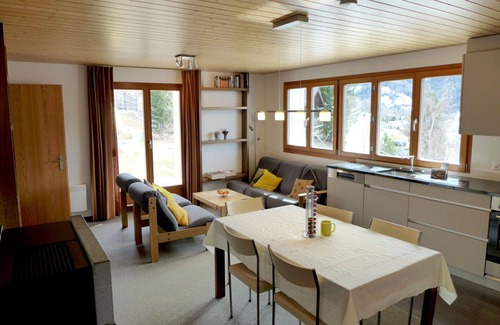 Buerchen Apartamento | Acogedor apartamento para 6 personas con WIFI, TV, patio, vista panorámica y aparcamiento