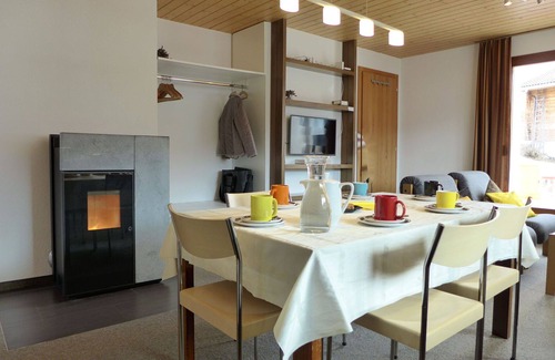 Buerchen Apartamento | Acogedor apartamento para 6 personas con WIFI, TV, patio, vista panorámica y aparcamiento