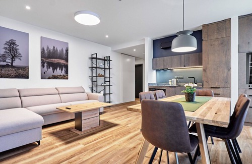 Abertamy Apartamento | Precioso apartamento para 6 personas con WIFI, A/C, TV, patio y aparcamiento