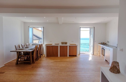 Sori Apartamento | Hermoso apartamento con WIFI, A/C, TV, balcón y vista panorámica, cerca de Portofino
