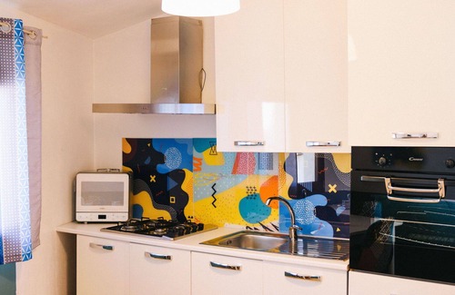 Santa Maria Navarrese Apartamento | Acogedor apartamento para 6 personas con A/C, WIFI, TV, patio, mascotas permitida y aparcamiento