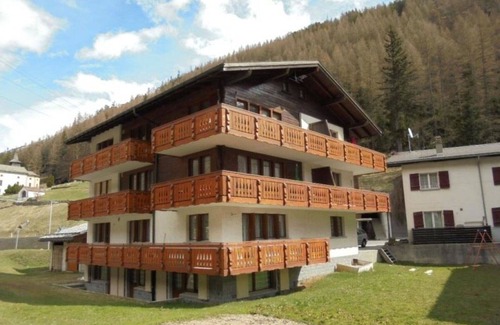 Saas-Balen Apartamento | Hermoso apartamento para 2 personas con WIFI, TV y balcón