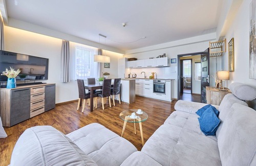 Spindleruv Mlyn Apartamento | Hermoso apartamento para 5 personas con WIFI, TV, balcón y aparcamiento