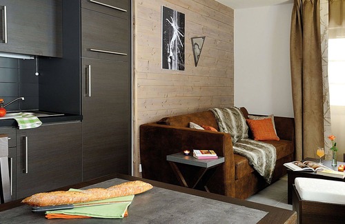 Les Gets Apartamento | Bonito apartamento para 6 personas con piscina, WIFI, TV, terraza, mascotas permitida y aparcamiento
