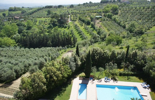 Montaione Apartamento | Apartamento con piscina, WIFI, A/C, TV, mascotas permitida, aparcamiento, cerca de San Gimignano