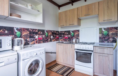 Koszalin Casa | Hermoso apartamento en villa para 10 personas con WIFI, TV, patio, mascotas permitida y aparcamiento