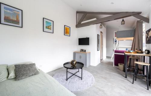 Amblainville Apartamento | Lovely Apartment In Amblainville