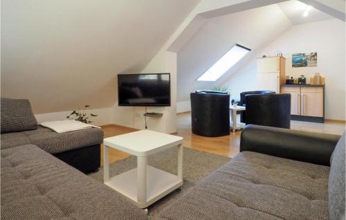 Kemmenau Apartamento | Lovely Apartment In Kemmenau With Wifi