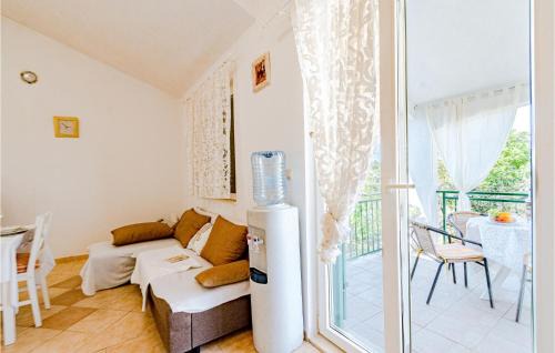 Orebic Apartamento | Lovely Apartment In Osobljava With Wifi