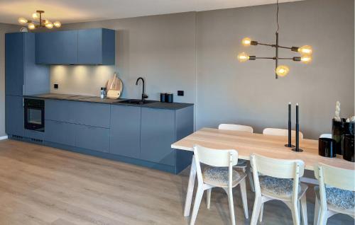 Ny Hellesund Apartamento | Lovely Apartment In Søgne With Sauna