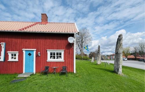 Hallevadsholm Casa | Lovely Apartment In Hällevadsholm