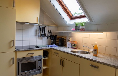 Municipality of Dalfsen Casa | Hermoso apartamento en villa para 6 personas con WIFI, piscina, TV, terraza y aparcamiento
