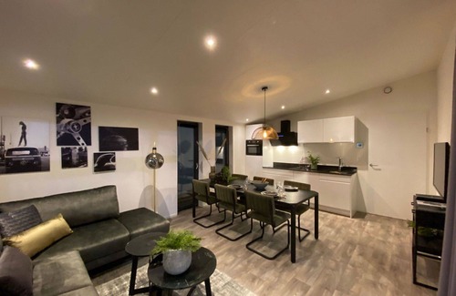 Municipality of Arnhem Casa | Acogedor apartamento en villa para 6 personas con WIFI, piscina, TV, terraza y aparcamiento