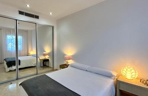 Bormujos Apartamento | Lovely Apartment Sevilla Azahar Parking