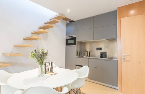 Sant Gervasi Apartamento | Encantador apartamento con amplia terraza privada en Sant Gervasi por temporadas