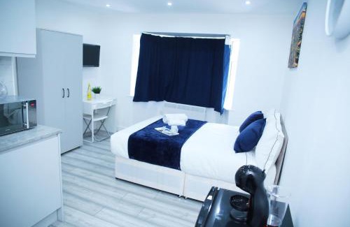 South Harrow Apartamento | Lovely Apartment with free parking on premises.