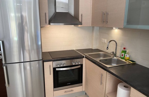 Marousi Apartamento | Lovely Apartment with Garden and indoor Fireplace!