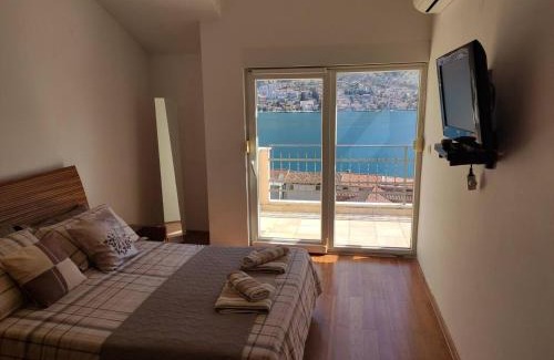 Muo Apartamento | Lovely apartment with pool-A8
