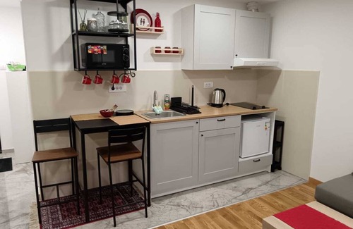 Novi Sad Apartamento | Lovely apartment with WiFi in charming Novi Sad