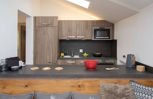 Falera Apartamento | Apartamento con piscina, WIFI, TV, balcón, mascotas permitida, vista panorámica, aparcamiento