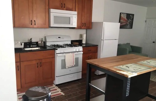 South Philadelphia West Apartamento | Lovely Apt located in South Philadelphia