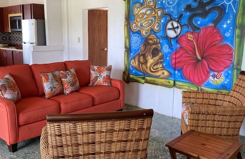Islote Casa | Lovely beach home with amazing grounds and private swimming pool
