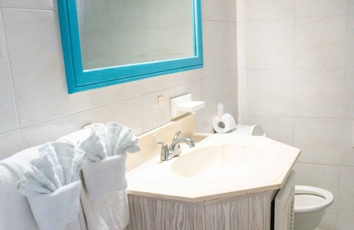 Douglas Apartamento | Lovely beachside 1-bed rental unit SEAHORSE
