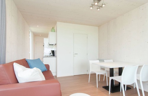 Sint Maartensvlotbrug Chalet De Esquí | Lovely chalet con terraza cubierta, cerca del Mar del Norte