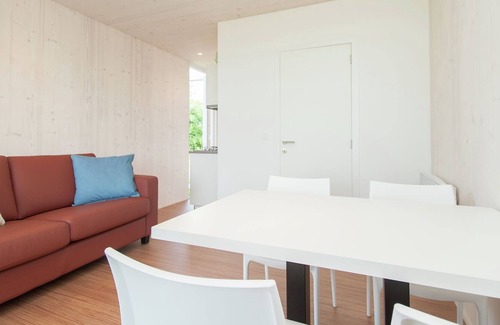 Sint Maartensvlotbrug Chalet De Esquí | Lovely chalet con terraza cubierta, cerca del Mar del Norte