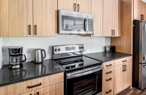 Hancock Apartamento | Lovely Central Austin 1BR w/ Pool, Gym & W/D, nr U. Texas, by Blueground