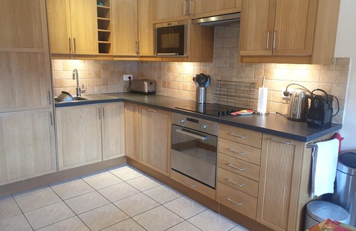 Morzine Apartamento | Lovely comfortable apartment near the centre of Morzine with big balcony.