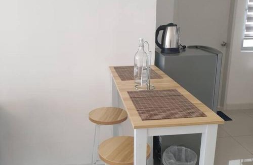 Kajang Apartamento | LOVELY CONDO HOMESTAY with pool adult and child