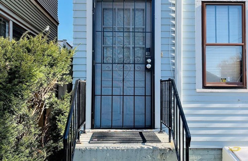 Old Northside Condominio | Lovely condo in historic neighborhood close to downtown sports venues