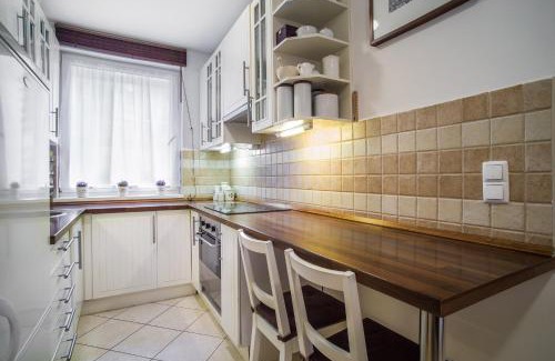 Corvin negyed Apartamento | Lovely Corvin Apartment