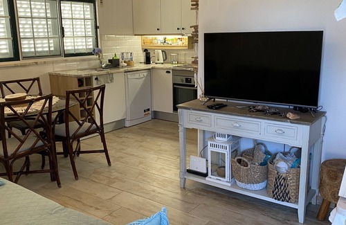 Olhao Cabaña | Lovely Cottage in Armona Island - Sleeps 4
