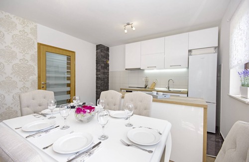 Vrlika Apartamento | Precioso campo Apartamento Dolac - Valle, Vrlika en Croacia
