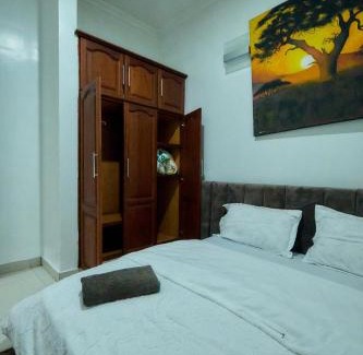 Mwananyamala Apartamento | Lovely & cozy 3 bedroom with pool
