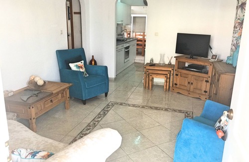 San Fulgencio Villa | Villa independiente de lujo cerca de servicios, WiFi, TV vía satélite, aire acondicionado