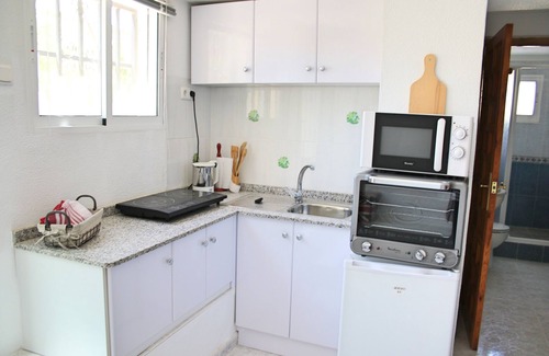 San Fulgencio Villa | Villa independiente de lujo cerca de servicios, WiFi, TV vía satélite, aire acondicionado